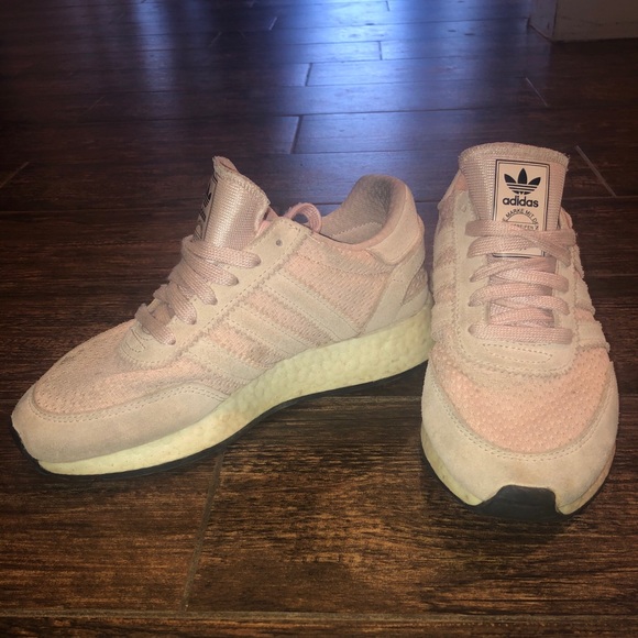 SOLD ❌Baby Pink Adidas - Picture 4 of 6